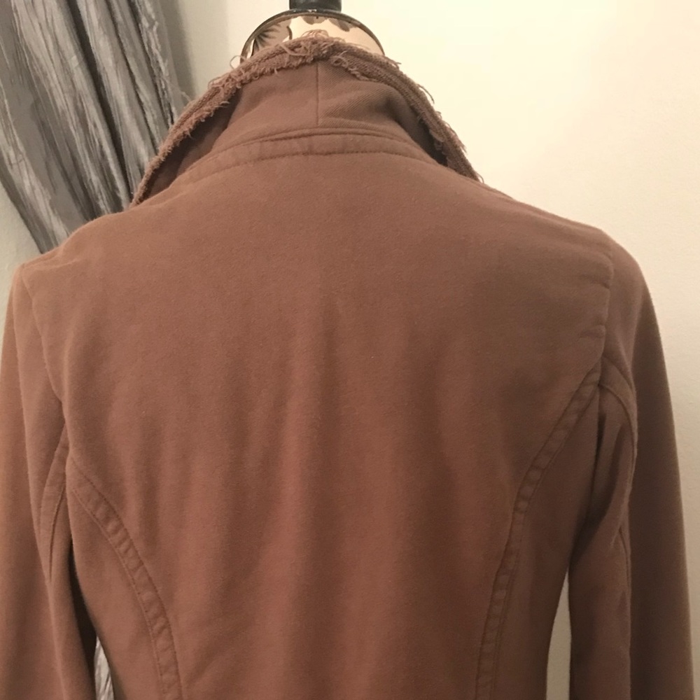 Super soft blazer!! - Picture 3 of 5